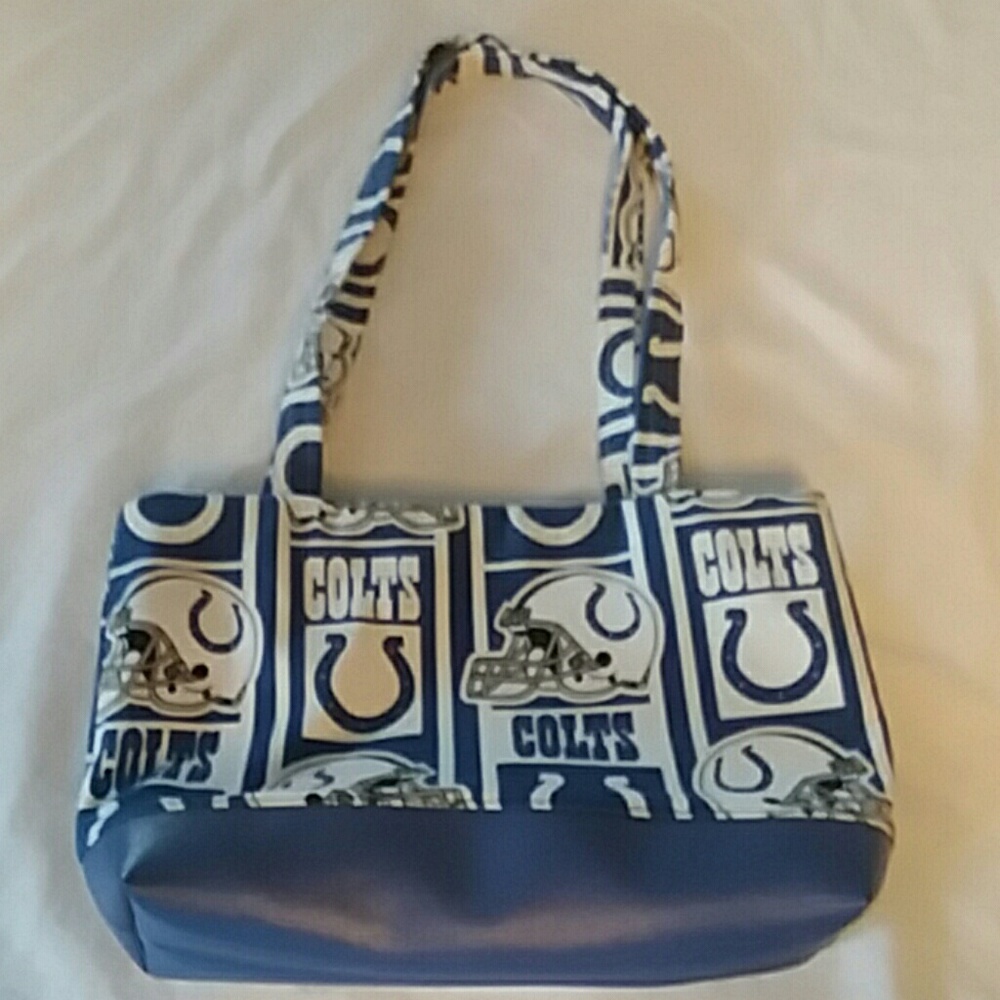 Colts purse